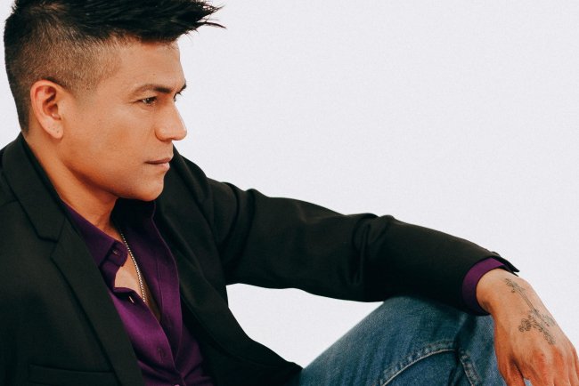 A 15 años de su álbum “A morir”, Américo vuelve a Argentina