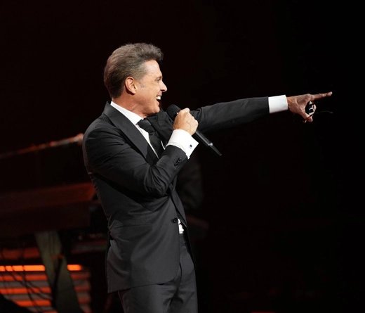 Suman una nueva fecha para la gira de LUIS MIGUEL