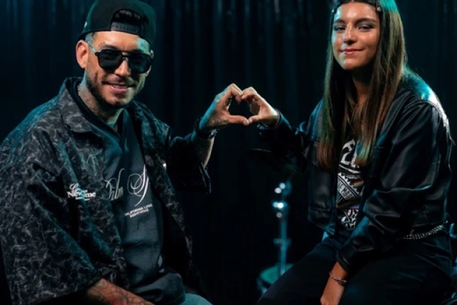 Ulises Bueno lanza un nuevo tema junto a su hija Alma